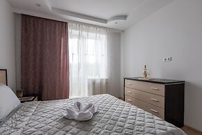 Modern 3-rooms apartment Musical Theater