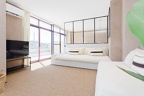 Panoramic Terrace Penthouse