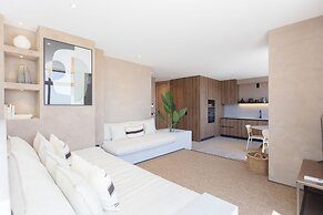 Panoramic Terrace Penthouse