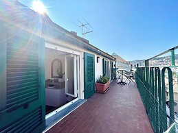 Happy Family Apartments Panorama