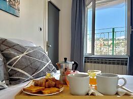 Happy Family Apartments Panorama