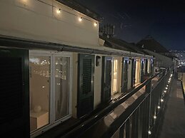 Happy Family Apartments Panorama