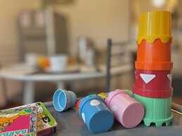 Happy Family Apartments Panorama