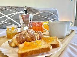 Happy Family Apartments Panorama