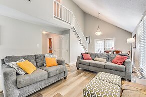 Pet-friendly Charlotte Home w/ Deck Near Uptown!