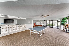 Oceanfront Condo w/ Views 1 Mi to New Smyrna Beach