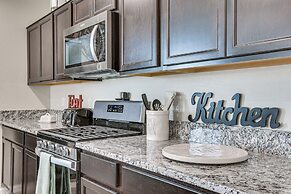 Cozy Buckeye Home w/ Patio & Fire Pit!