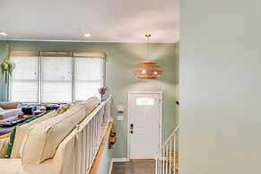 Pet-friendly Annapolis Home: Walk to Beach!