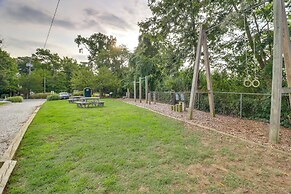 Pet-friendly Annapolis Home: Walk to Beach!