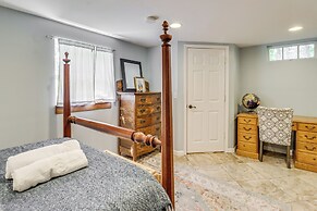 Pet-friendly Annapolis Home: Walk to Beach!