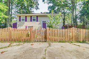 Pet-friendly Annapolis Home: Walk to Beach!