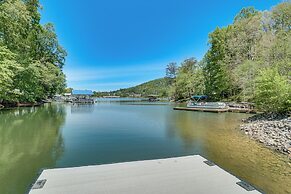 Lakefront Hiawassee Retreat w/ Dock + Hot Tub!