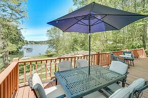 Lakefront Hiawassee Retreat w/ Dock + Hot Tub!