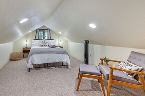 California Mountain Cabin w/ Lake Access & Deck!