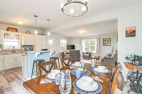 Comfortable Muncy Home w/ Serene Views!