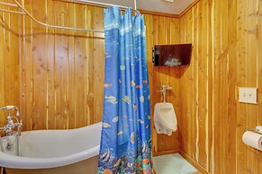 Waterfront Milton Home w/ Boat Dock!