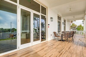 Pool, Golf & Beach Access: Fort Pierce Condo!