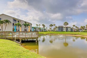 Pool, Golf & Beach Access: Fort Pierce Condo!