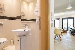 The Base- Homey, Affordable, in Good Location