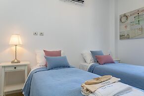 The Base- Homey, Affordable, in Good Location