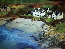 Unique House in an Idyllic Situation on a Beach