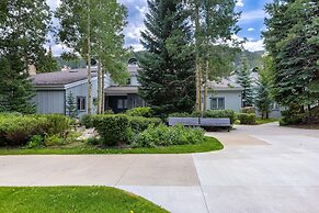 13 Liftside 3 Bedroom Townhouse by RedAwning