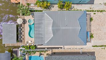 218 Primo Dr - Mermaid Beach House 2 Bedroom Home by RedAwning