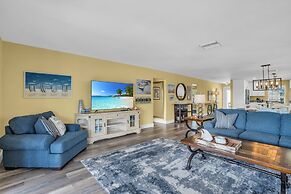 218 Primo Dr - Beach House 3 Bedroom Home by RedAwning