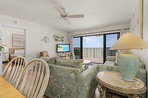 Pelican Watch 604 3 Bedroom Condo by RedAwning