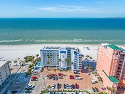 Beach Villas # 306 by RedAwning - 15% off through September 2024