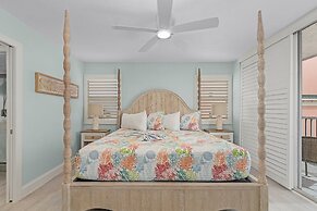 Beach Villas # 306 by RedAwning - 15% off through September 2024