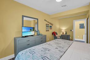 218 Primo Dr - Dolphin Beach House 2 Bedroom Home by RedAwning