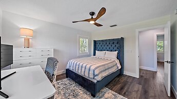 Almost Heaven 5 Bedroom Home by RedAwning