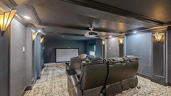 Almost Heaven 5 Bedroom Home by RedAwning