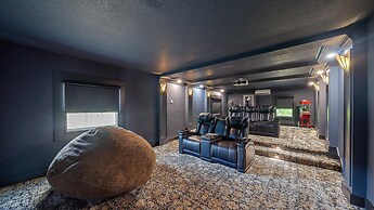 Almost Heaven 5 Bedroom Home by RedAwning