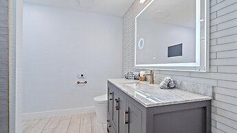 Almost Heaven 5 Bedroom Home by RedAwning