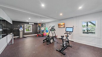 Almost Heaven 5 Bedroom Home by RedAwning