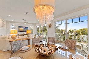 Seaside Haven 4 Bedroom Home by RedAwning