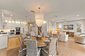 Seaside Haven 4 Bedroom Home by RedAwning