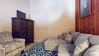 Mammoth Ski & Racquet Club #118 2 Bedroom Condo by RedAwning