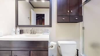 Mammoth Ski & Racquet Club #118 2 Bedroom Condo by RedAwning