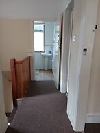Birmingham Blissful Retreat With 3 Bedrooms