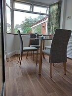 Birmingham Blissful Retreat With 3 Bedrooms