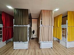 Hostel La Cali Inn