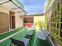 Hostel La Cali Inn