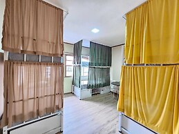 Hostel La Cali Inn