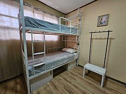 Hostel La Cali Inn
