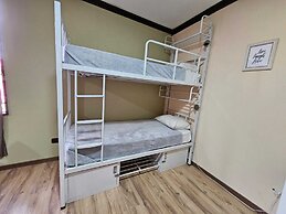 Hostel La Cali Inn