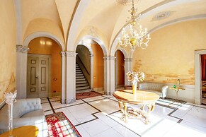 Eighteenth-century Tuscan Villa Tricolle