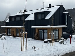 Cerny Dul Kcb045-b1 in Cern Dul